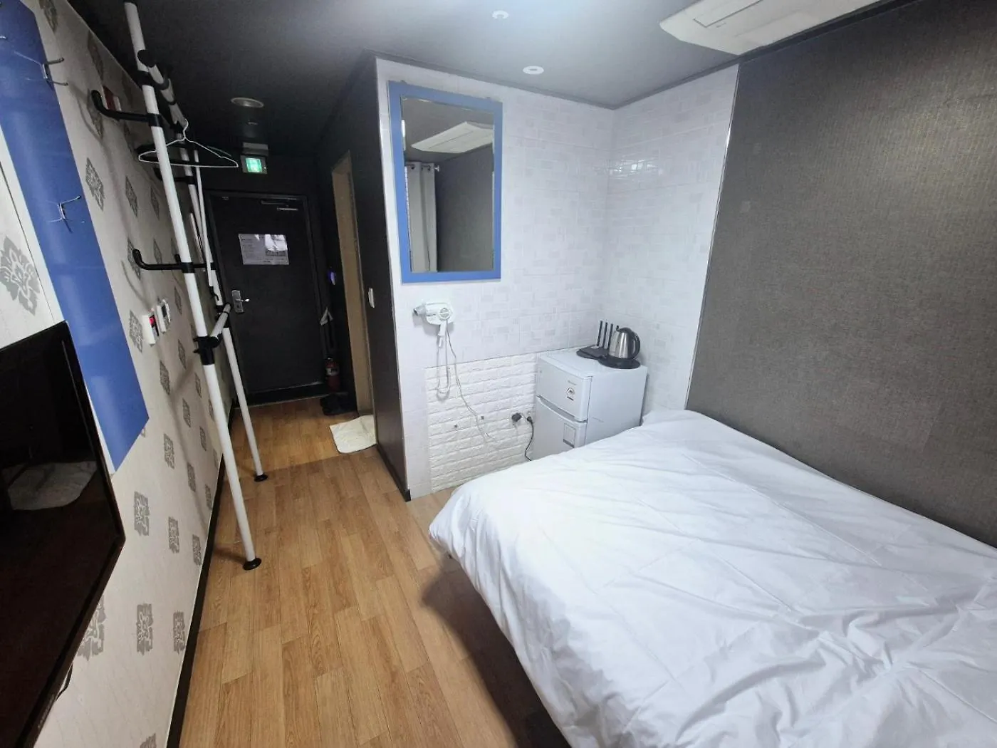 Ho Home Tel Seoul 2*,  South Korea